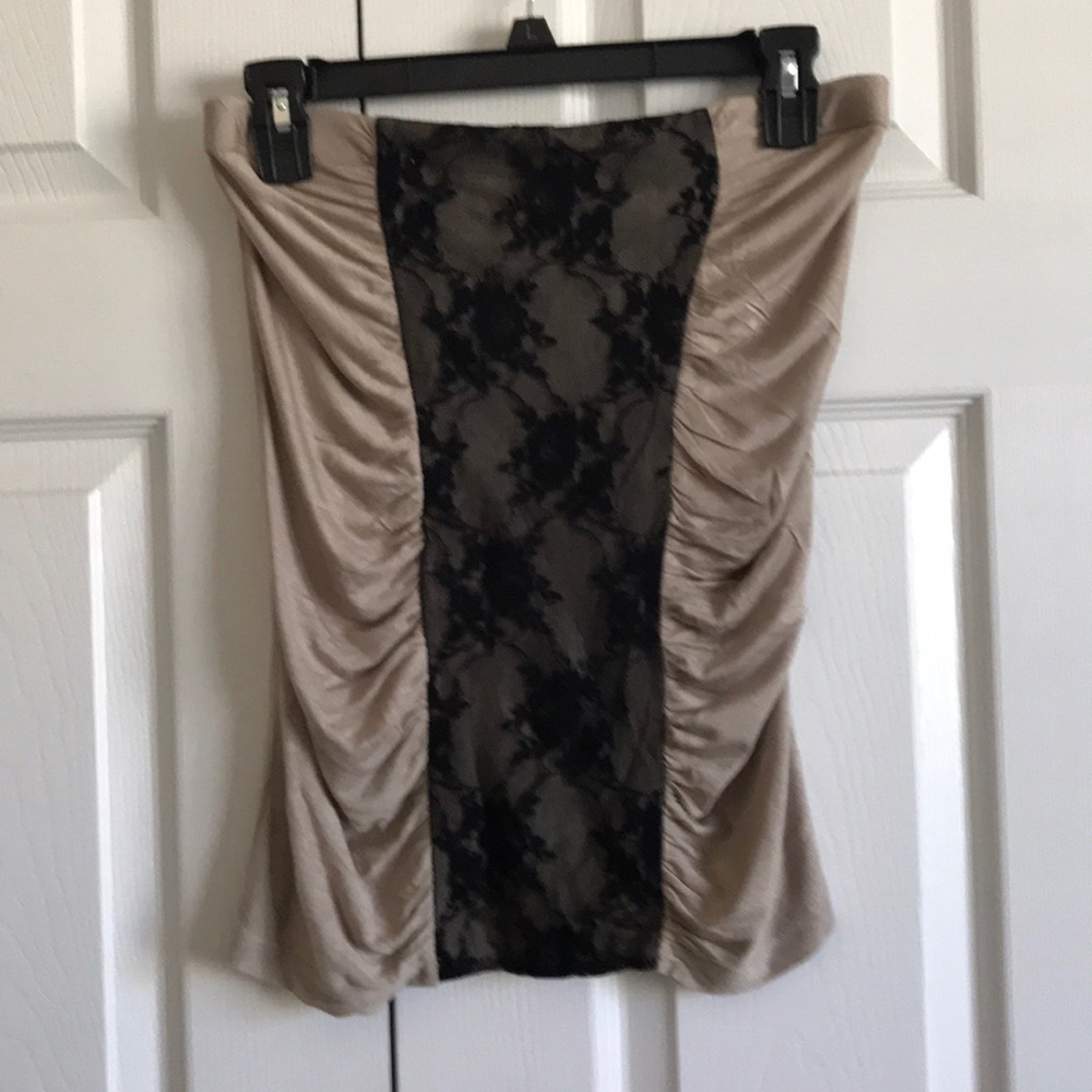 Strapless top